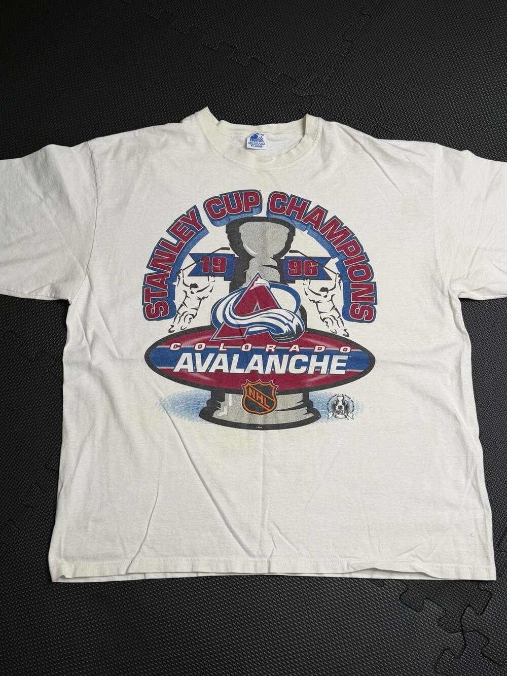 Vintage 1996 Starter Colorado Avalanche Stanley Cup Champions T-Shirt Adult XL
